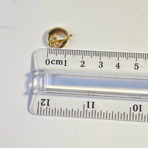 Vintage abstract gold tone pendant with rhinestone accent - Picture 4 of 6